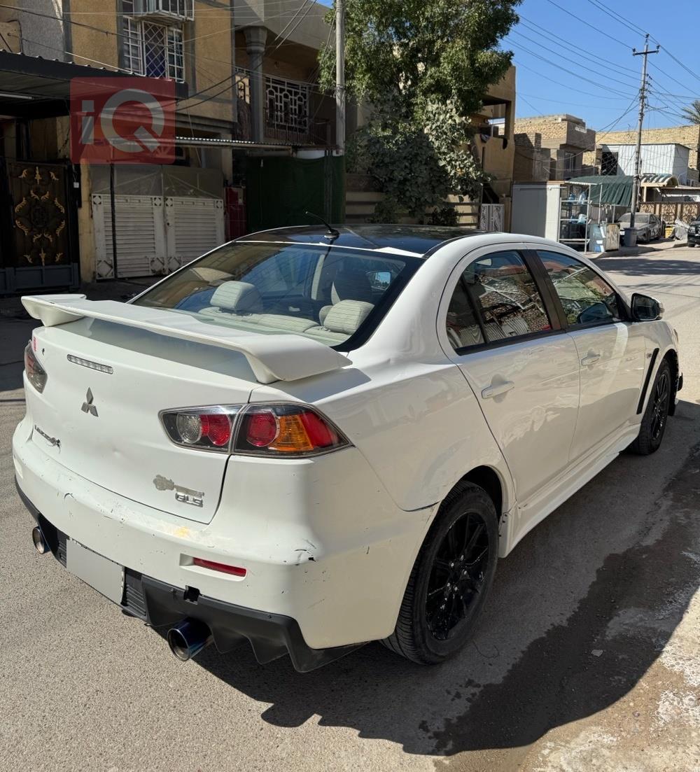 Mitsubishi Lancer EX